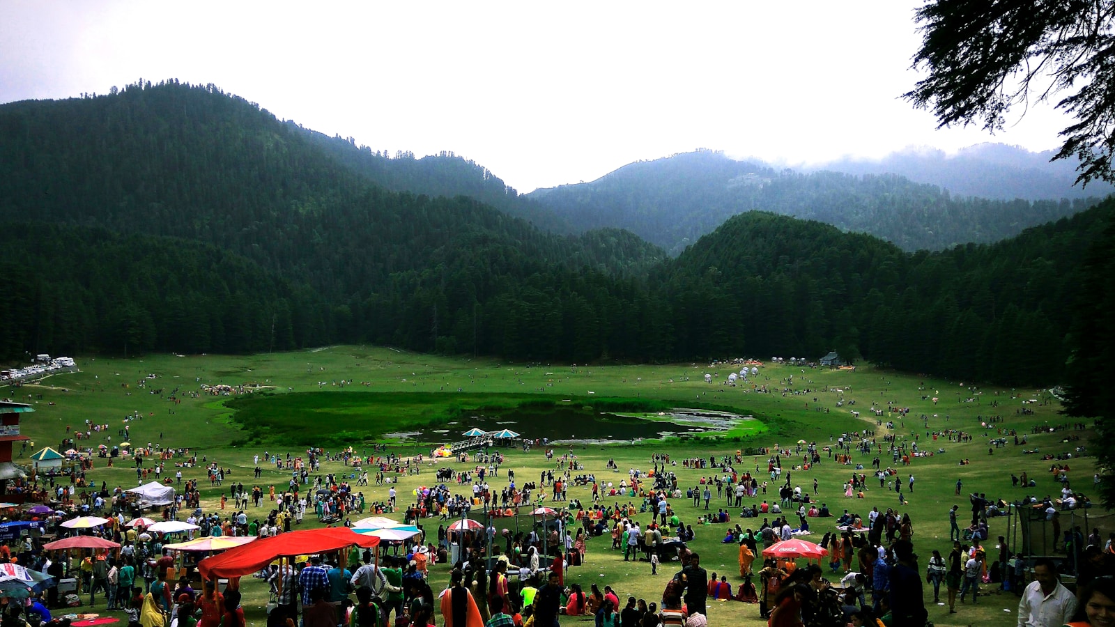 https://www.holidaypartner.in/wp-content/uploads/sites/1/2025/11/dalhousie-khajjiar.jpg