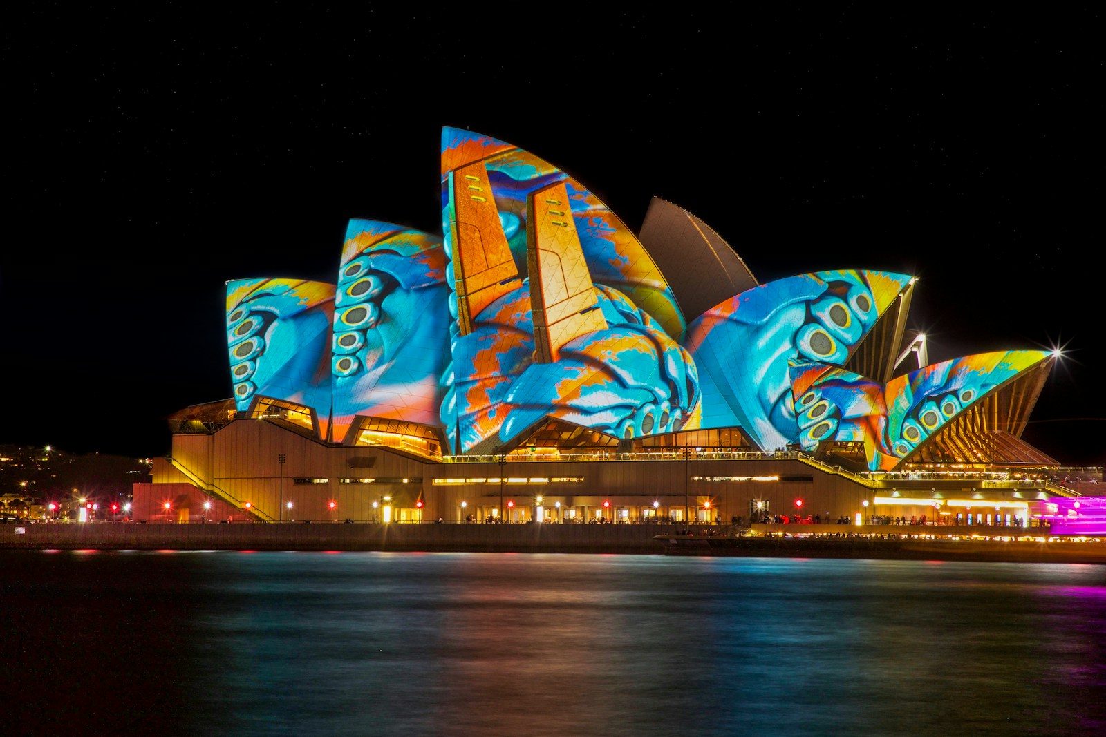 https://www.holidaypartner.in/wp-content/uploads/sites/1/2025/12/opera-house-sydney-australia.jpg